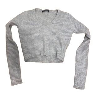 Brandy Melville Grey Long Sleeve Crop Top
